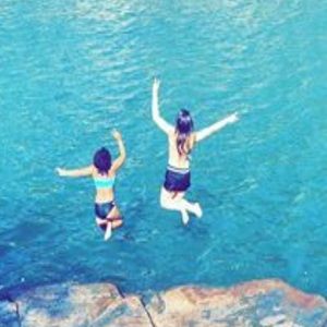 Meet your Posher, Alexis